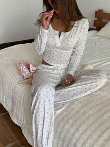 2pcs Women Ditsy Floral Round Neck Long Sleeve Top + Elastic Waist Pants Cute Pajama Set - White - View 1