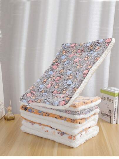 1pc Deep Coffee Paw Print Coral Fleece Thick Warm & Comfortable Mat, Suitable For Small/Medium Pets Year-Round