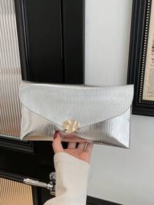 优雅法式风格纯色简约复古女士手拿包，配金属椭圆形搭扣和流苏装饰，适合晚宴、派对等场合。 - 銀色 - View 7