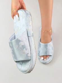 Elegant Fashion Wedge Heel Chinese Style Embroidered Satin Open Toe Slip-On Slippers For Women - Dusty Blue - View 2