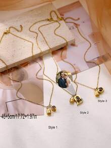 1pc Customized Photo Necklace, Stainless Steel Engraved Initial Pendant, Fashionable Creative Lock Design Pendant, Personalized Heart/Round Projection Pendant, Suitable For Men And Women, Elegant Minimalist Jewelry, Mother's Day Gift, Bridesmaid Gift, Proposal Gift - Gold - View 7