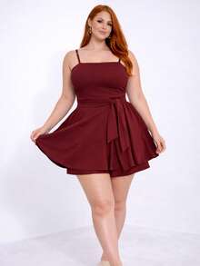 Women's Plus Size Romper With Ruffle Detail, Thin Straps, Defined Waist, Premium Duna Fabric With Elastic – Casual And Elegant - 酒紅色 - 查看 1