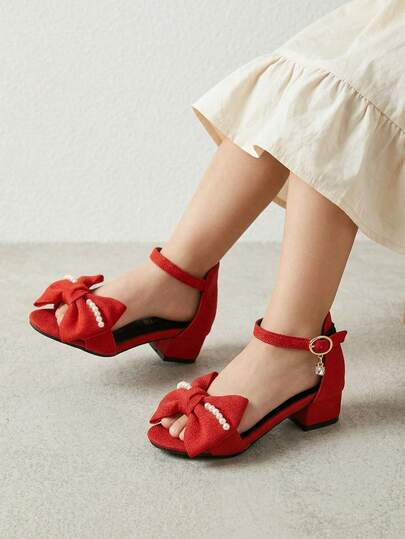 1 Pair Girls' Summer High Heel Sandals, Vintage Red Bow, Pearl & Rhinestone Pendant, Hook And Loop Closure, Fashionable Children's High Heels Suitable For Performances, Outdoor Wear, Matching Outfits