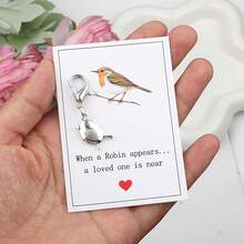 Bộ 10 móc khóa hình chim Robin cổ điển - "Khi chim Robin xuất hiện, người thân yêu đang ở gần", quà tặng kỷ niệm, quà tặng Ngày Valentine, phụ kiện túi xách mùa thu, móc khóa thẻ ID, trang trí xe hơi, mặt dây chuyền túi xách, quà kỷ niệm, quà tặng Ngày của Mẹ. - Bạc - Xem 5