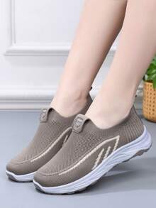 Women's Breathable Mesh Casual Sports Shoes, Non-Slip Soft Bottom Slip-On Comfortable Mother Shoes, Round Toe Loose Casual Shoes, Elastic Shoe Mouth, Daily Walking Shoes - Khaki - View 3