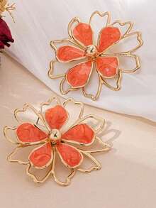 不对称镂空花卉设计耳环，欧美时尚个性化耳环 - 彩色 - 查看 2