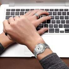 20mm/22mm尼龙表带，兼容三星Galaxy Watch 7/6/5/4（44mm/40mm）、4/6经典款（47mm/46mm/43mm），也适用于Galaxy Watch 5 Pro（45mm）的运动表带 - 22mm - 查看 7