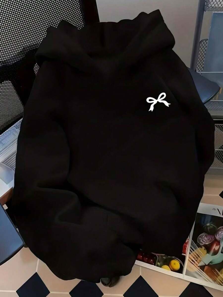 Women's Printed Sweatshirt With Comfortable Kangaroo-Style Flannel Hood, Delicate Bow Design, Cute And Casual Cotton Fabric. - 黑色 - 查看 1