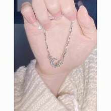 1pc Star & Moon Zirconia Bracelet, Unique Design Elegant Minimalist Bracelet, Delicate Star & Moon Pendant Bracelet, Suitable For Friends, Couples, Daily Wear, Dates, Flattering And Slimming - Silver - View 5