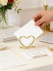 20pcs Gold Heart Shaped Table Number Cards, Heart Shaped Metal Photo Clip Holders For Wedding Table Number Cards, Suitable For Wedding Decor, Birthday Party, Bridal Shower (Gold Heart Shape) - A - View 4