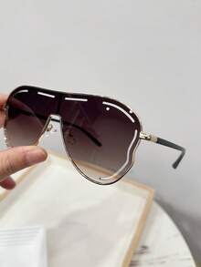 1pc Women's Casual Retro Hollow Butterfly Frame Fashion Fashion Glasses, Suitable For Daily Wear And Street Photography - Gold - View 4