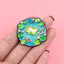 池塘风景水獭鸭珐琅胸针可爱卡通动物青蛙水豚猫胸针翻领别针徽章背包服装配饰时尚珠宝礼品 - 綠色 - 查看 5