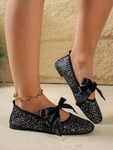 女士蝴蝶结方头鞋，时尚镂空透气蕾丝网面平底鞋，温柔优雅的玛丽珍芭蕾舞鞋 - 亮黑色 - 查看 5