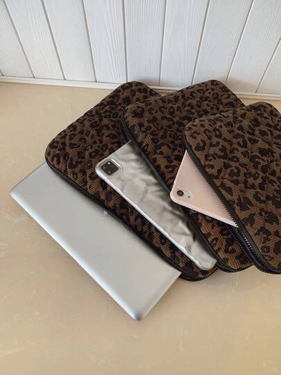 1pc Corduroy Student Laptop Sleeve, Fits 11"/13"/15" Laptops, Leopard Print Casual Unisex Protective Case, Compact & Portable, Can Be Used As Document Bag, Laptop Liner, Laptop Tote, Suitable For 11, 13, 15 Inch , HP, And Other Brands, Suitable For Women, Teenagers, Men, College Students. Also Fits 9-15 Inch Tablets, Compatible With Air, 4, 5, Pro, 11, Mini, 5, 6, Shock-Absorbing Design.
