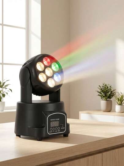Mini cabeza móvil LED, ideal para fiestas en casa, eventos DJ, karaoke, bares, salones, presentaciones escolares, escenarios pequeños y ambientación en celebraciones, ya que proyecta efectos de luz dinámicos y puede controlarse por modos automáticos, sonido o señal DMX según el modelo.