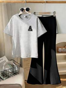 Conjunto de 2 piezas de camiseta de manga corta con estampado de letra A y pantalones acampanados para niña preadolescente, suave y lavable a máquina, para primavera/verano - Gris - Ver 2