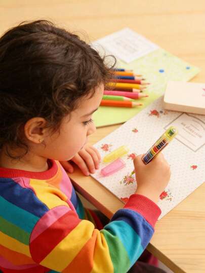 2/4pcs 20 Colors Painting Graffiti Crayons | Colorful Painting Pen, Creative Educational Stationery Interchangeable Core Oil Painting Crayon, Crayons Set For Kids' Drawing(Color Random) Colors Oil Pastel Set, Super Soft Rich Color Oil Pastels, Soft Wax Crayons, Painting Crayons, Art Drawing And Coloring, Specialized Morandi Macaron Color Series, Suitable For Art Students, Essential Starter Colors, Back To School Supplies Back To School