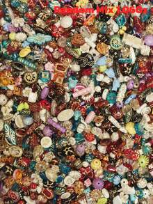 复洛克风格镀金珍珠串珠套装，镀金亚克力珍珠，适合制作珠宝、手链、脚链、耳环、项链、手机壳挂饰、钥匙扣、包包挂饰，是DIY情人节礼物、夏季海滩配饰、返校礼物、新年礼物的理想之选。 - 彩色 - 查看 11