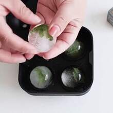 1个硅胶冰球模具，易脱模耐热两用模具，可用于制作冰块和甜点，是家庭酒吧饮品冷藏的理想工具，适用于情人节、斋月、新年、母亲节、毕业季等场合。 - 彩色 - 查看 14