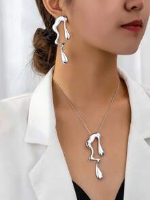 一套欧美夸张音符项链套装（女士款） - 銀色 - 查看 1