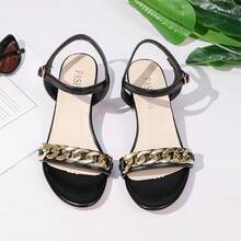 Dép xăng đan đế bằng màu trắng hoa văn tối giản thời trang mới dành cho nữ sinh trung học, đế mềm nhẹ, đa năng, thích hợp đi biển. - màu đen - Xem 2