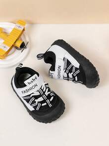 1 Pair Baby Sneakers, Lightweight Anti-Slip Toddler Walking Shoes, Easy Hook And Loop Closure - Black - View 7