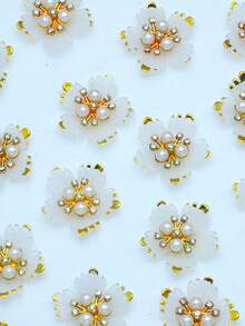 50pcs Gold Rimmed Rhinestone Flower Appliques, Suitable For Jewelry, Shoes, Clothing, Bags, Gifts - White - View 4