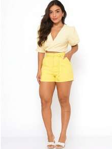 Women's Tailored Shorts Made Of Lightweight, Reinforced Fabric With A Folded Hem And Body-Shaping Belt. - 嬰兒黃 - 查看 5