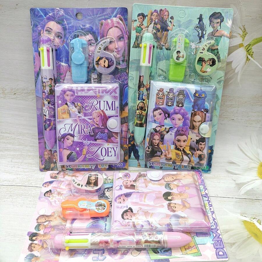 Hasbro K-Pop 女巫猎人文具套装，包含 1 个笔记本、1 支彩色圆珠笔、1 支荧光笔、1 卷修正带，适合作为派对礼物、生日礼物、儿童礼物、复活节礼物、返校礼物（图片所示为随机套装） - 彩色 - 查看 1
