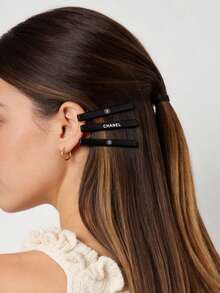 CHANEL 韩版时尚黑色发夹。侧分刘海发夹。女生刘海发夹。高端字母发夹。 - 黑色 - 查看 7