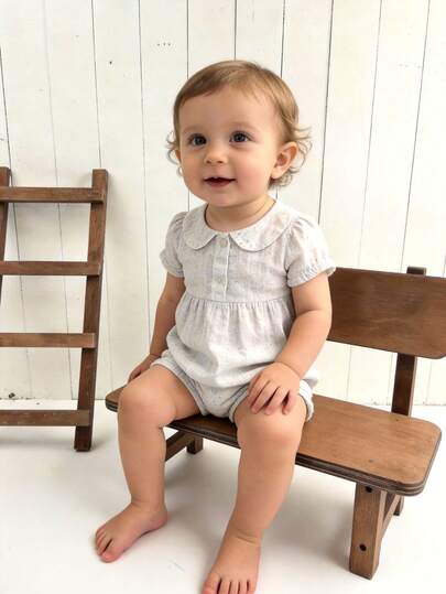 Newborn Wooden Photography Props White Stool Chair, Baby Mini Park Bench Photo Shoot Props, Retro Wooden Photography Theme Shoot Accessories, Studio Photo Shoot Auxiliary Props, Rustic Style Children Bench, Park Theme Props, Disassembled Photoshoot Theme Wooden Lounge Chair And Mini Table, Nanny Stool, Children's Shoe Changing Bench, Children's Portrait Wooden Photography Props