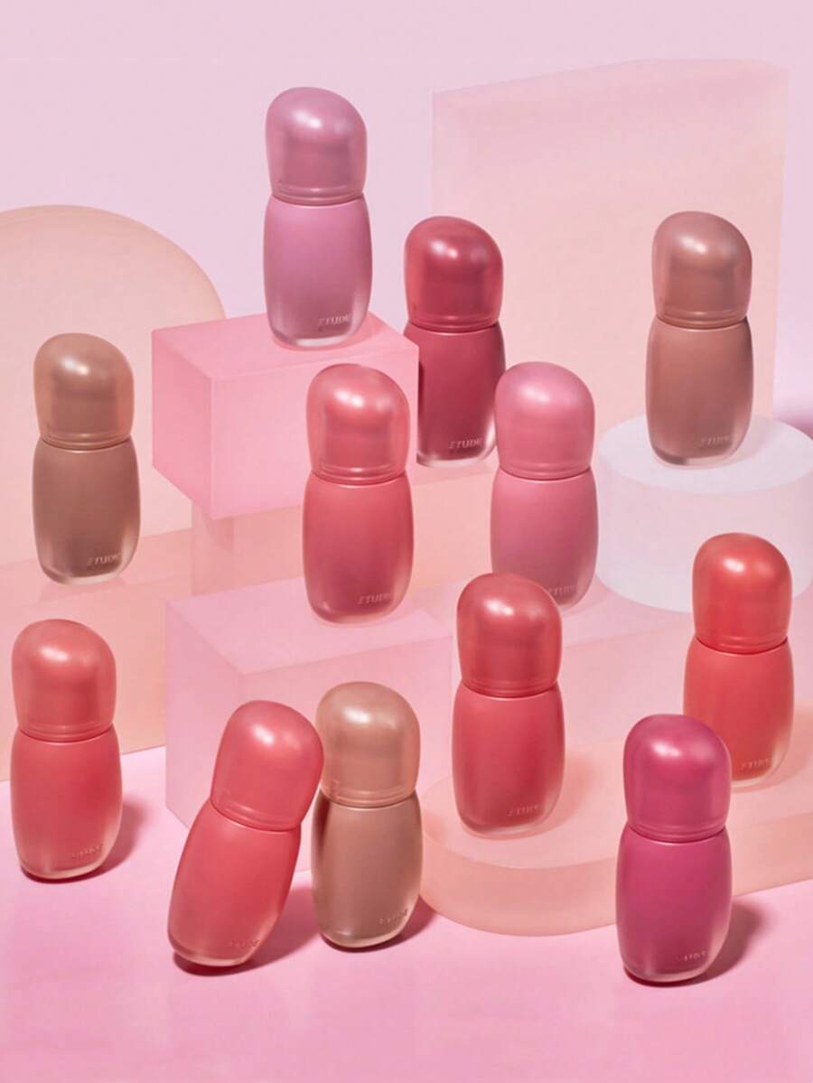 Son bóng dưỡng ẩm của Etude có công thức nhẹ, tạo hiệu ứng căng mọng, ẩm mượt với màu sắc lâu trôi và không lem. Đầu cọ chính xác lướt nhẹ nhàng trên môi, tạo nên màu sắc tự nhiên, có thể chồng lớp, hoàn toàn phù hợp với tông da của bạn. - 09 Một màu be ngoài ý muốn - Xem 1