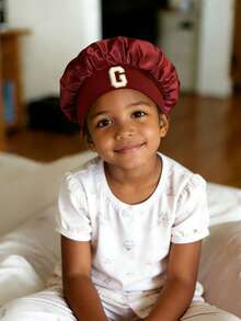 一套儿童酒红色缎面睡帽，柔软舒适，可保护头发，适合上学、睡衣派对和旅行，适合3-16岁儿童。 - 酒紅色 - 查看 3