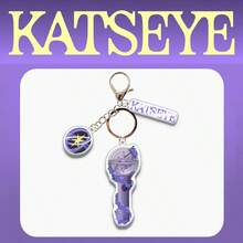 KATSEYE 卡通应援灯亚克力钥匙扣、包包挂饰、配饰、明星周边 - 彩色 - 查看 7