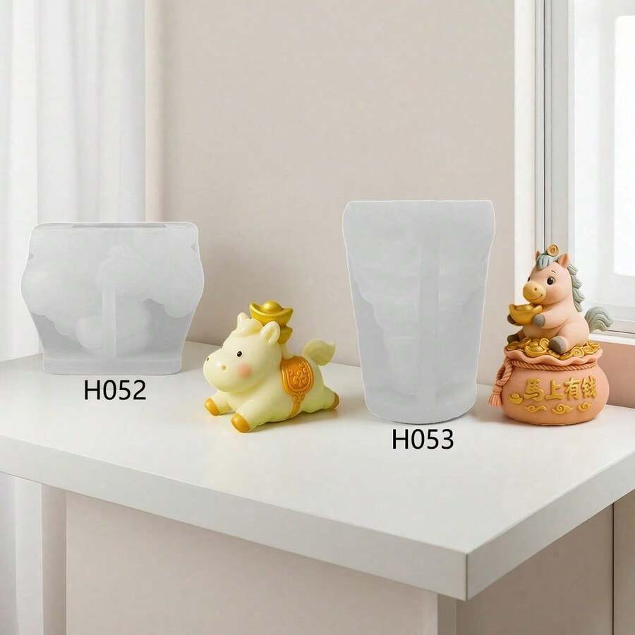 Shaped Candle Silicone Mold, Cartoon New Year Creative Ice Cube Mold - White - View 1