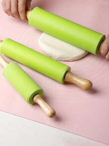 1pc Silicone Rolling Pin With Wooden Handle, Home Use Non-Stick Dough Roller, Dumpling Kneading Baking Tool, Kitchen Utensil - Green - View 3