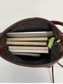 2026新款柔软皮革大容量水桶包，奢华小众风格女士单肩/腋下包 - 黑色 - 查看 4