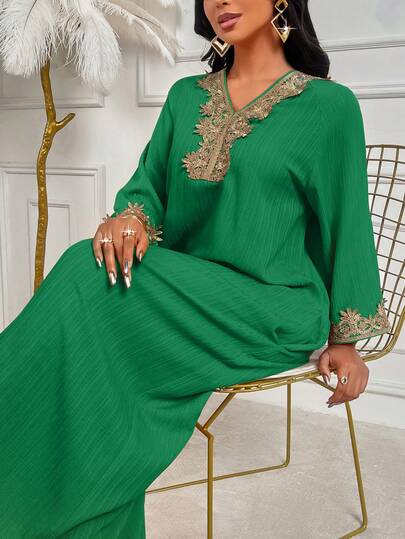 AIJ Amarilo Women's Solid Color Elegant Robe - Batwing Lace Spring/Summer