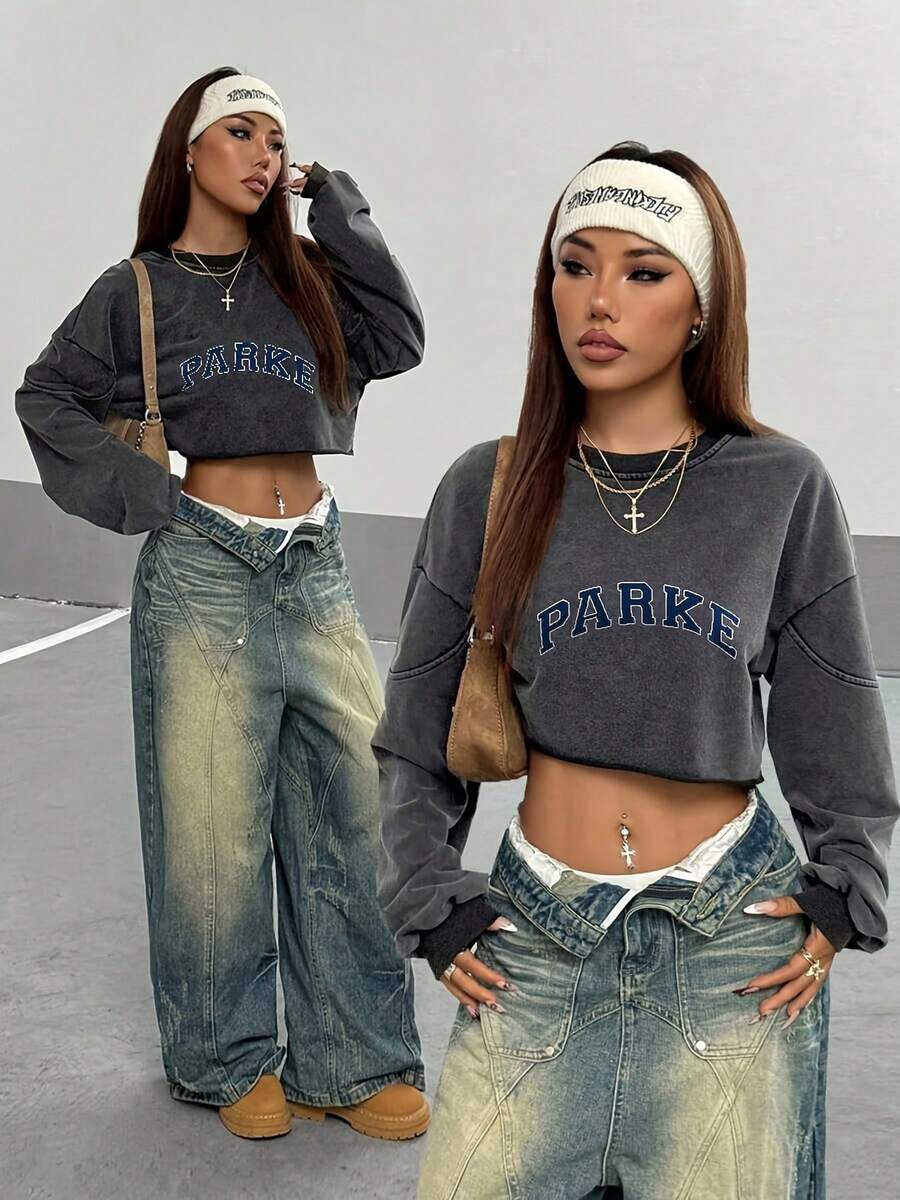 Matching Gray Cropped Sweatshirts With 'PARKE' Blue Letters, Oversized Light Blue Faded Jeans, Brown Crossbody Bags - Casual Fashion Shoot Style Outfit Set For Women- Spring Clothes - Easter Sweatshirt For Women - Summer Outfits For Women - Hoodies For Women -Women's Tops - 深灰 - 查看 1