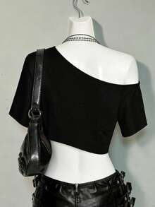 Áo thun nữ phong cách Punk tối màu, tay ngắn, trễ vai, ôm sát, in hình chữ thập kép, màu đen, thích hợp cho mùa xuân/hè. - màu đen - Xem 2