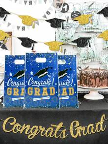 50 piezas Bolsas de regalo para la temporada de graduación, bolsas de embalaje de regalo con patrón de birrete y certificado, bolsas de regalo pequeñas para fiesta de graduación, felicitaciones por la graduación, felicitaciones por la graduación, decoración de feliz graduación, regalos de graduación 2026, decoración de mesa para celebración de graduación, bolsas de recuerdo para la temporada de graduación, bolsas de dulces para fiesta de graduación, suministros de embalaje de cocina para la temporada de graduación, decoración interior de graduación, decoración del hogar de graduación, regalos pequeños para fiesta - Temporada de graduación azul y dorada - Ver 4