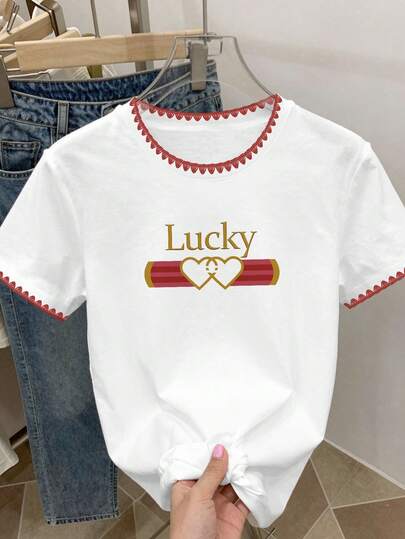 大码女式时尚T恤 - 柔软透气，适合春夏穿着，休闲、度假、日常穿着皆宜 - 大码女式常规印花T恤 白色