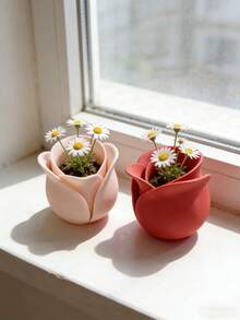 1pc Plastic Rose Pot(Pick/Red), Vases For Centerpiece,Vintage Style, Mini Plastic Succulent Planters,With Delicate Petal Details, Permeable And Well-Draining, Suitable For Desktop And Balcony Decoration, Everyday Gardening, Suitable For All Seasons, Perfect For Succulent Planters, Room Decoration, Mother's Day Gift, And A Summer Essential. - Multiple Styles - View 6