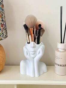 1pc Cute Face Shaped Makeup Brush Holder, Designed In Minimalist White Color To Create A Relaxing Facial Expression. This Artistic Piece Is Both Practical And Aesthetically , Suitable For Placing On The Desktop. - A - View 9