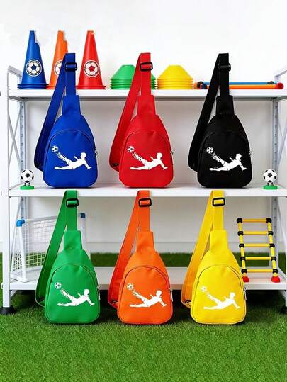 足球图案斜挎胸包，轻便耐用材质，日常通勤便捷单肩包，舒适可调节肩带小巧便携，休闲实用单肩包，多色设计，大容量迷你包，适合各种日常场景收纳，易于清洁携带，足球装饰实用小巧个人包，轻便单肩包满足日常小物件收纳需求。