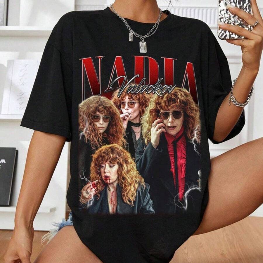 Nadia Vulvokov Vintage T-Shirt, Russische Puppe Retro Unisex T-Shirt, TV-Serie Fan Shirt, Geschenk F - 黑色 - 查看 1