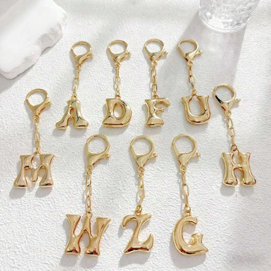 1pc Gold Letter Keychain, Handbag Key Chain Accessory, Bag Charm, Car Pendant, Creative Small Gift For Teachers, Friends, Sisters - Gold - View 1