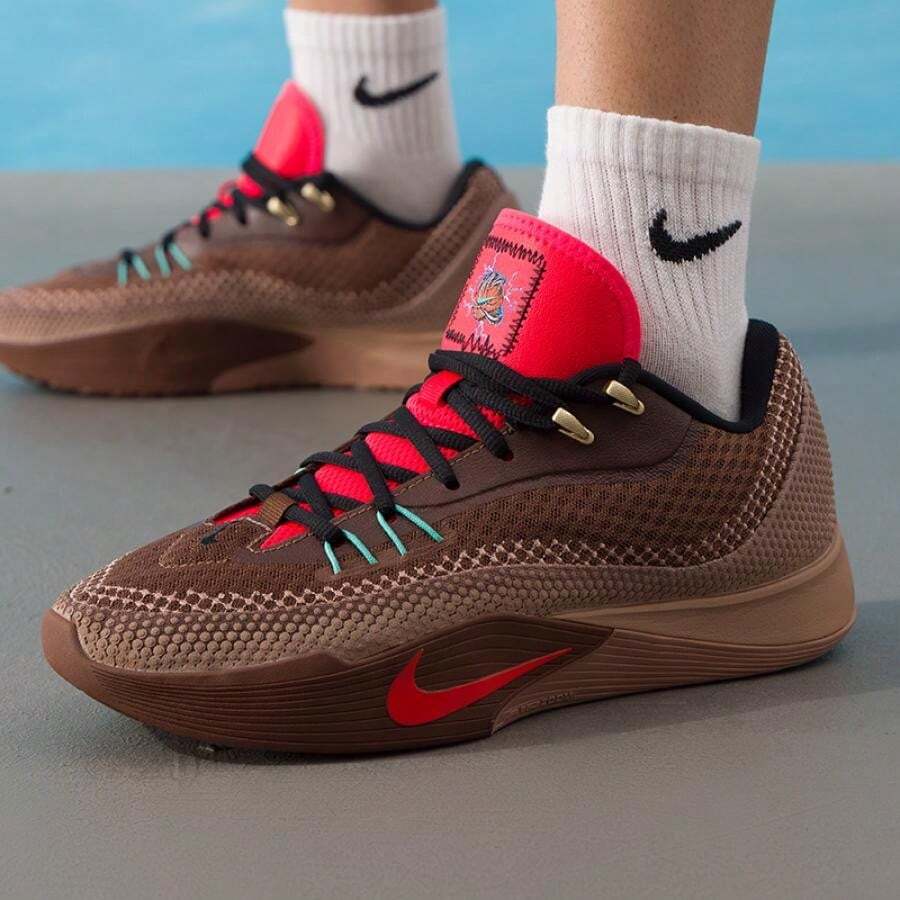 Nike Giày bóng rổ S.T. FLARE EP, có đệm, giày thể thao nam tập luyện hàng ngày IM6680-262 - màu nâu - Xem 1