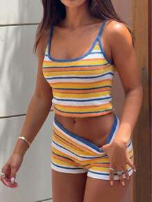 Bộ đồ hai mảnh phong cách Bohemian mùa hè dành cho nữ của Live To Mo, gồm áo hai dây và quần short cạp thấp, thích hợp cho kỳ nghỉ biển, hẹn hò, tiệc bể bơi và mặc hàng ngày. - Sọc xanh và vàng - Xem 4