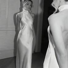 Elegant Sexy Halter Neck Backless Mermaid Satin Wedding Dress Registry Office Dresses Bridal Fashion,Evening Party Dress Birthday Party Dress,Romantic Church Ceremony Wedding Dress,Suitable For Wedding,Dating,Party,Singles' Party,Vacation,Formal Occasions,Dinner Dress,Prom Dress,Homecoming Dress,Cocktail Party,Wedding Guest Dress,Graduation - 白色 - 查看 2